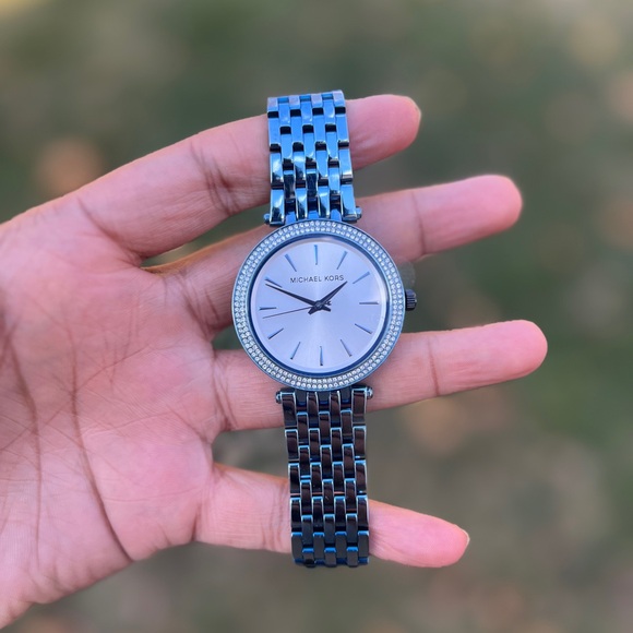 Michael Kors Women's blue Darci Watch Quartz Mineral Crystal Watch - Picture 2 of 10